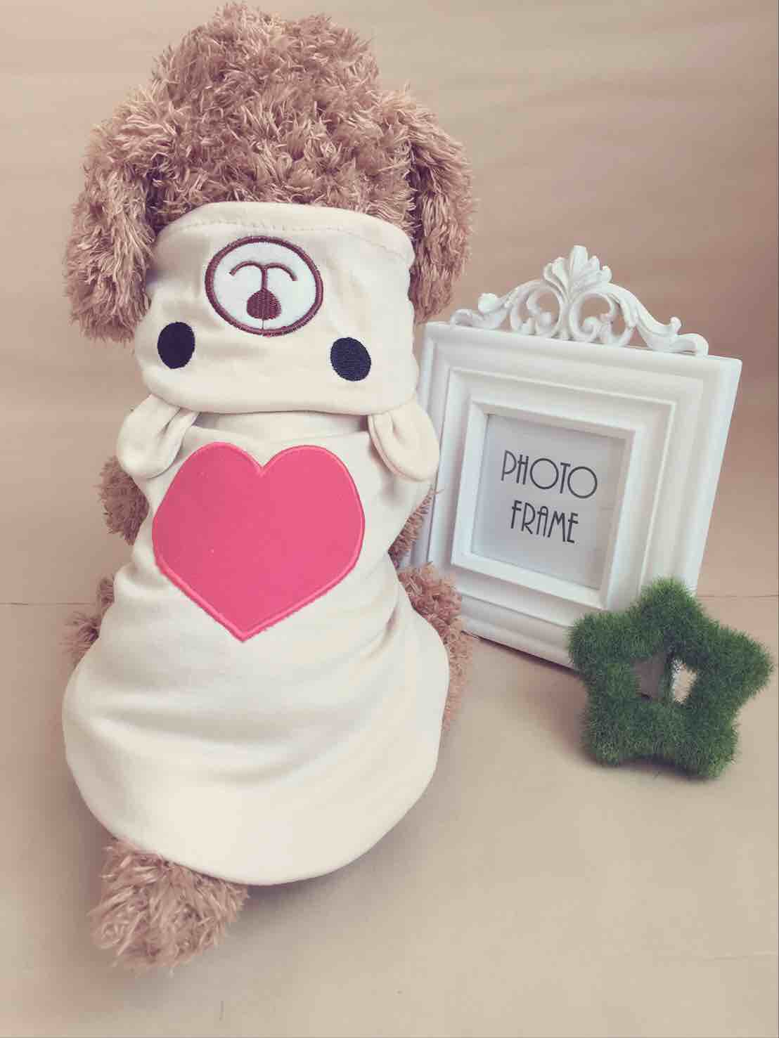 The 'Love Bear' Summer Fit: Pure Cuteness Overload for Your Pup! 🧸💖